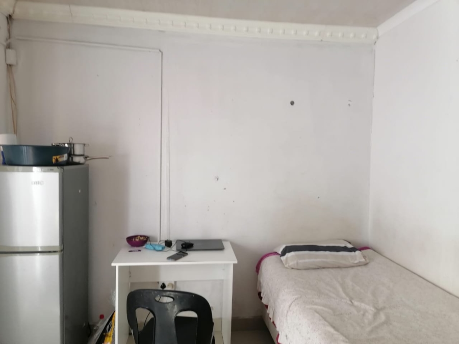 5 Bedroom Property for Sale in Brandwag Free State